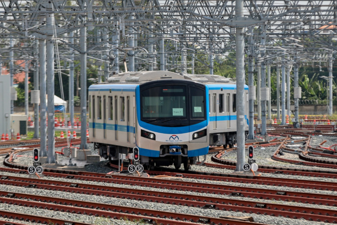 Tàu Metro Bến Thành - Suối Tiên tập kết tại depot Long Bình, TP Thủ Đức 